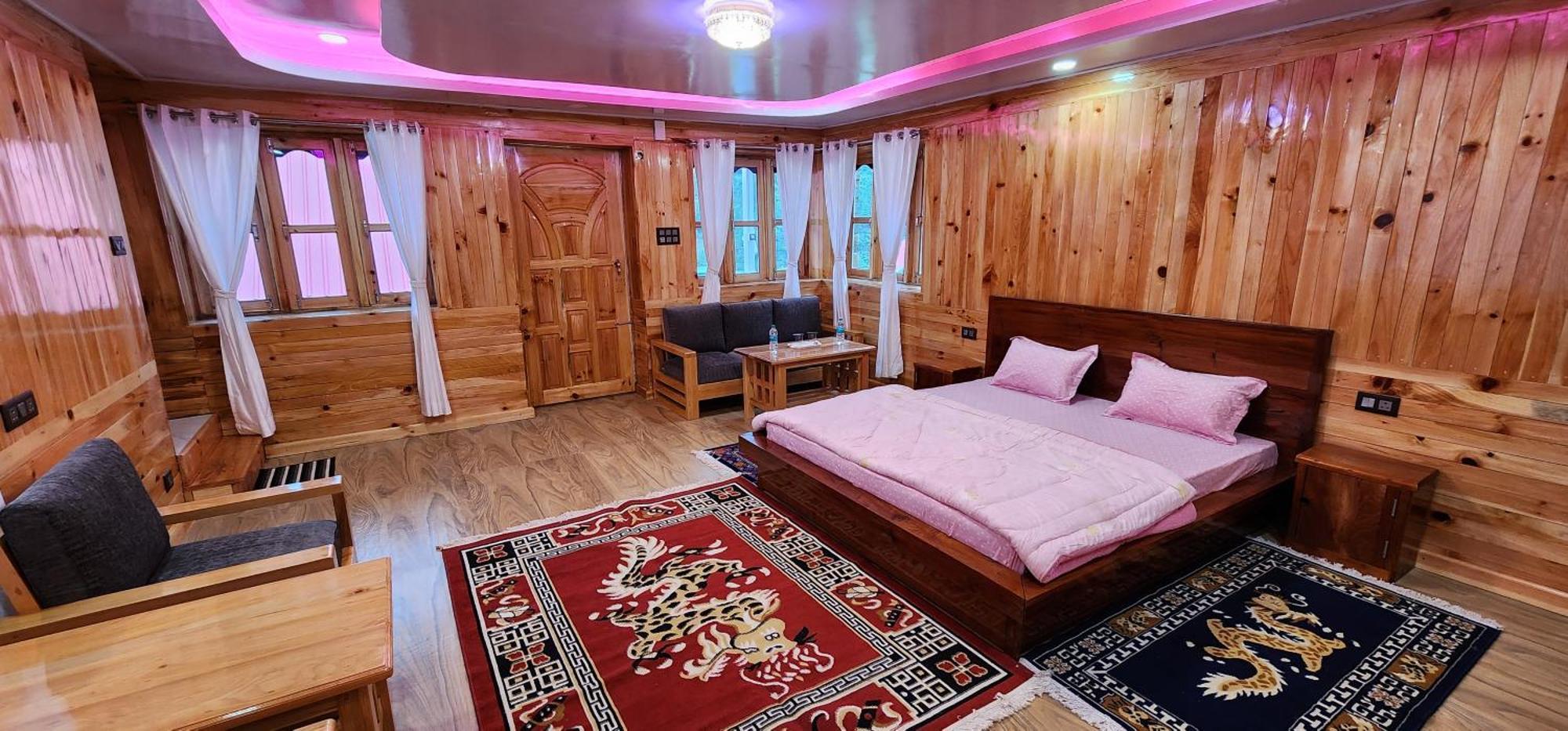 דירות Dirāng Brokpa Estate מראה חיצוני תמונה