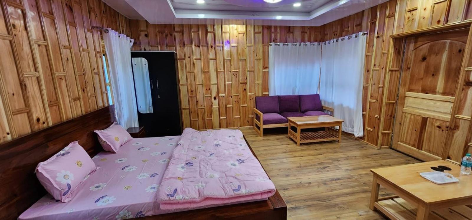 דירות Dirāng Brokpa Estate מראה חיצוני תמונה